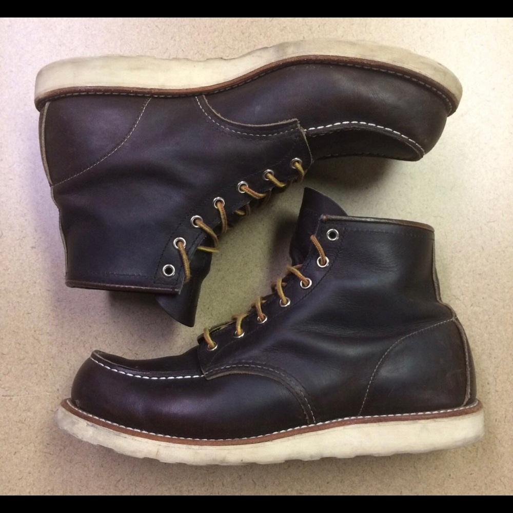 Redwing moc toe shoes